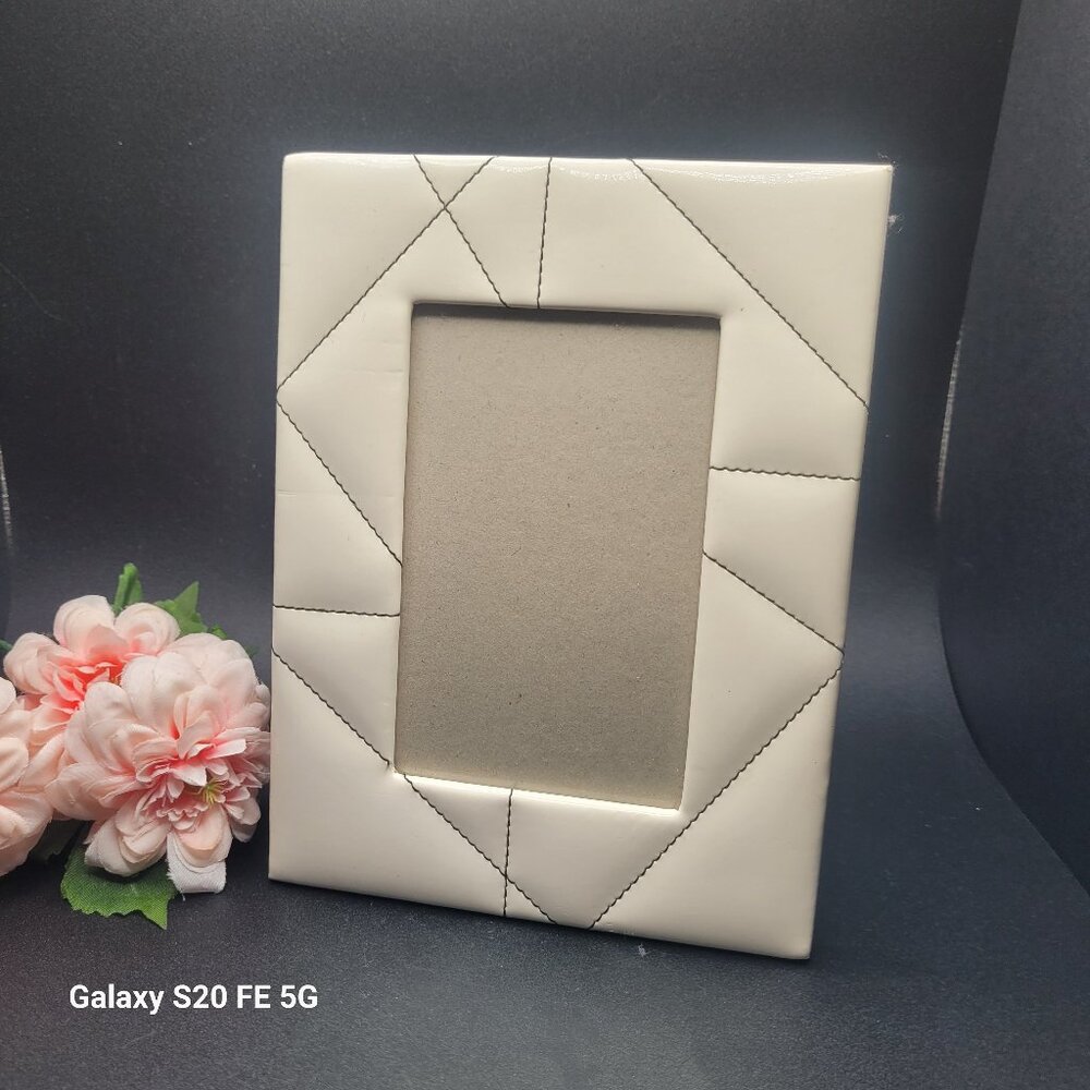 Geometric Stitched White Vinyl Standing Photo Frame - 3 x 5 Inch